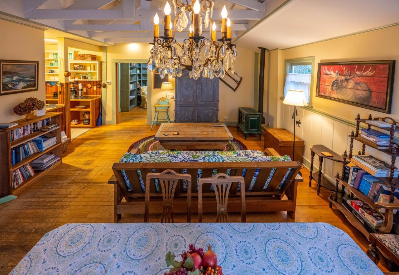 Clementine'S Guest House & Vacation Rentals Астория Екстериор снимка